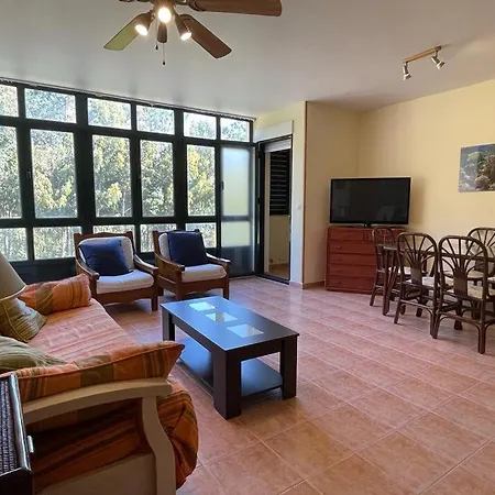 Апартаменты Apartamento Carolina Сеэ